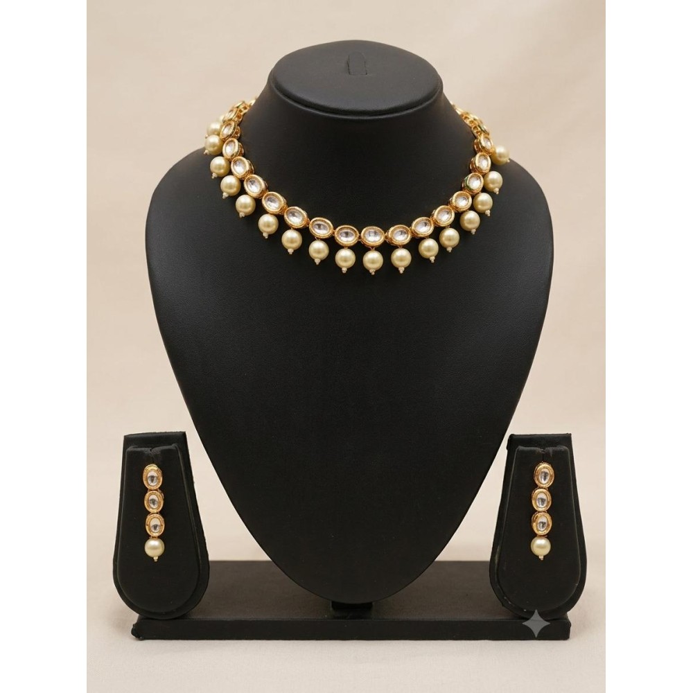Traditional Kundan Necklace-cream