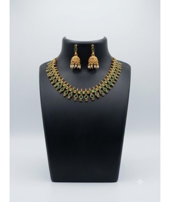 Traditional Nakapadam Necklace-green